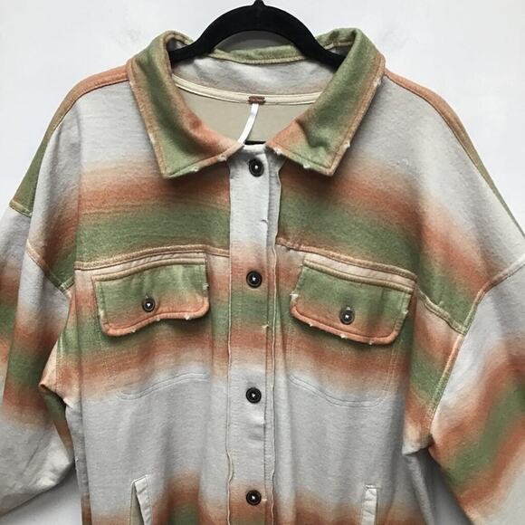 Free People Ruby Shacket Shirt jacket Beige Long Sleeve Distressed Pockets L New - Picture 4 of 11